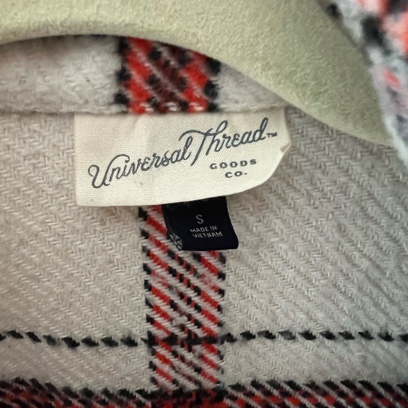 Plaid  women shacket size small - Picture 2 of 3